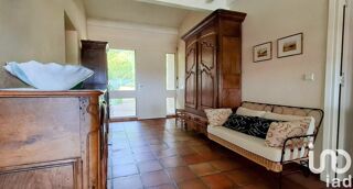  Villa  vendre 10 pices 421 m