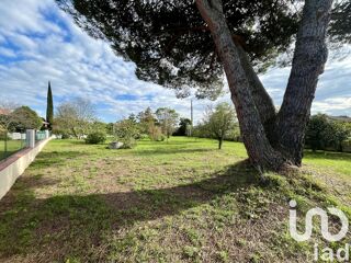  Terrain  vendre 700 m