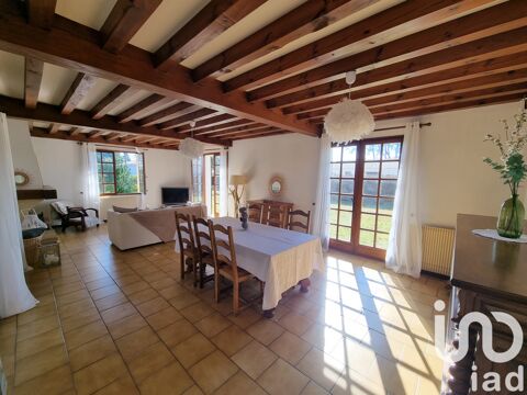   Vente Maison traditionnelle 5 pi�ces Maison - 5 pi�ce(s) - 145 m�
