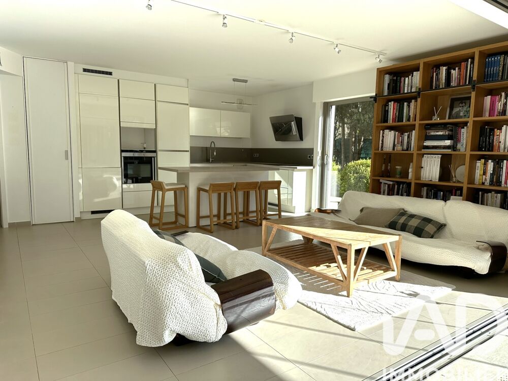 � vendre  Appartement Saint-Rapha�l (83700)