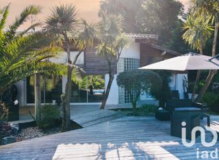  Maison � vendre 9 pi�ces 260 m�