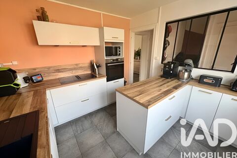   Vente Maison/villa 8 pi�ces Maison - 8 pi�ce(s) - 166 m�