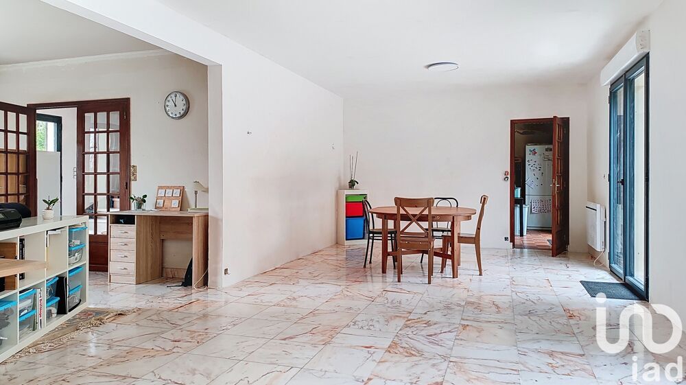 Vente Maison Vente Maison traditionnelle 7 pices Saint-hilarion