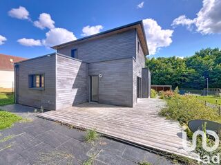  Maison  vendre 8 pices 169 m