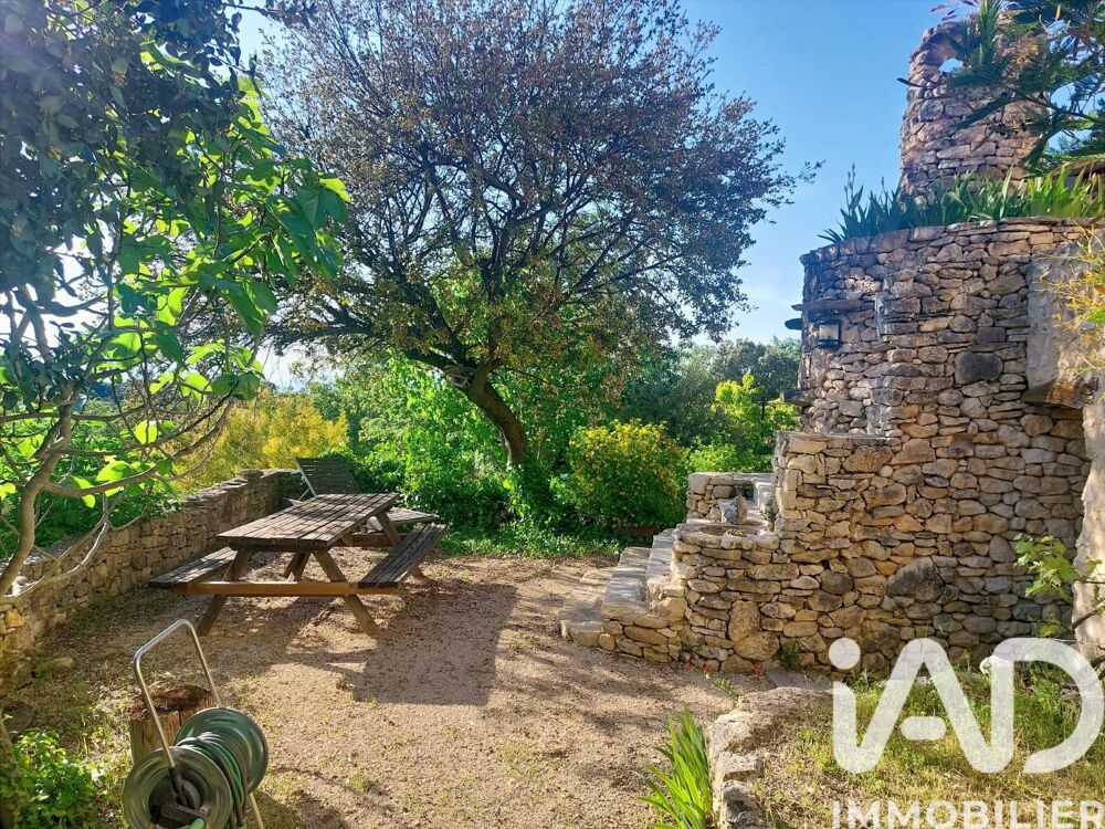 � vendre  Villa Venasque (84210)