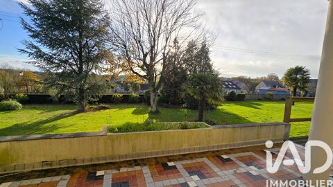   Vente Maison/villa 7 pices Maison - 7 pice(s) - 136 m