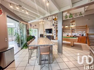  Maison � vendre 9 pi�ces 220 m�