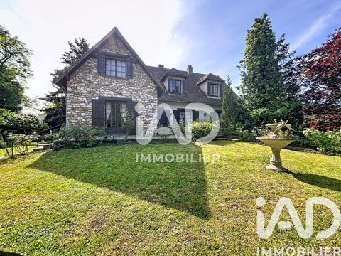   Vente Maison/villa 8 pi�ces Maison - 8 pi�ce(s) - 232 m�