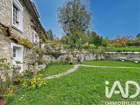   Vente Maison de village 6 pi�ces Maison - 6 pi�ce(s) - 135 m�