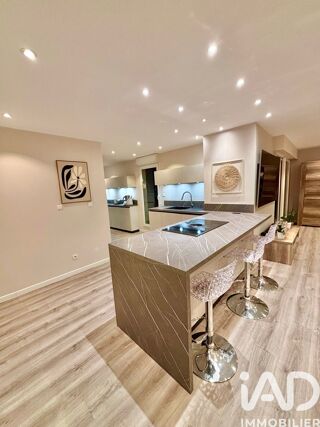  Appartement � vendre 3 pi�ces 77 m�