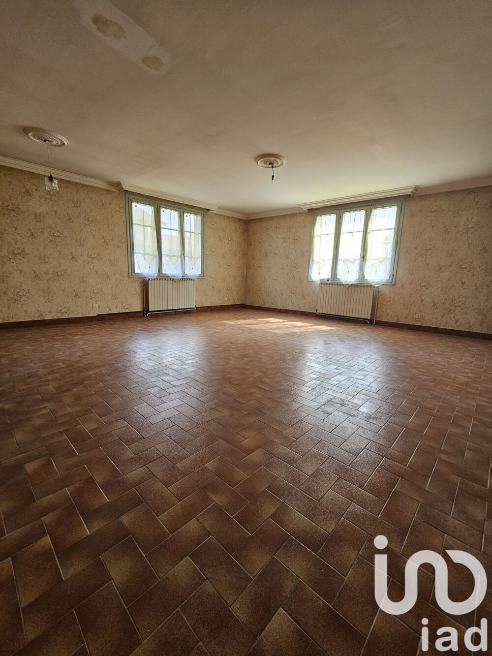 Vente Maison Vente Maison de village 7 pi�ces Saint-bonnet-pr�s-riom