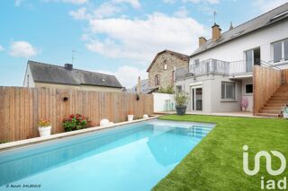  Maison  vendre 9 pices 220 m