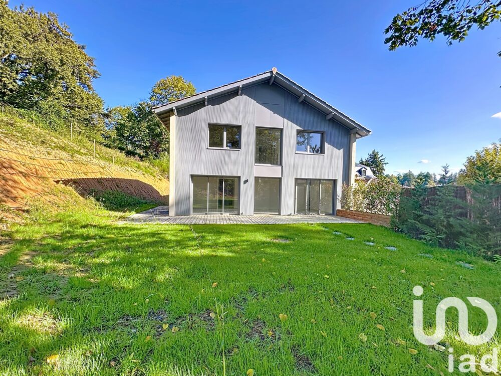 � vendre  Maison Charbonni�res-les-Bains (69260)