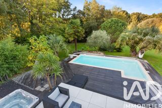  Villa � vendre 9 pi�ces 283 m�