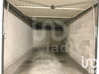  Parking / Garage  vendre 13 m