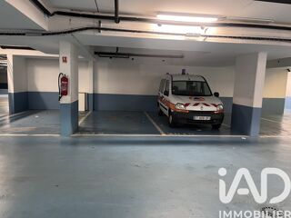  Parking / Garage  vendre 12 m