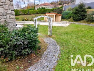  Maison  vendre 7 pices 209 m
