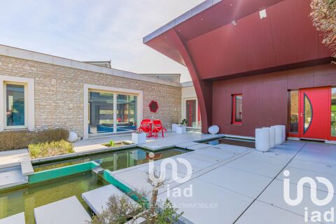   Vente Maison d'architecte 11 pi�ces Villa - 11 pi�ce(s) - 299 m�