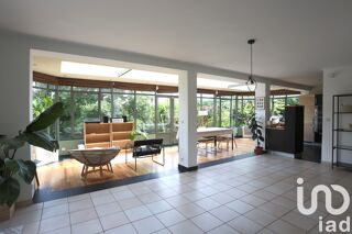  Maison  vendre 8 pices 186 m