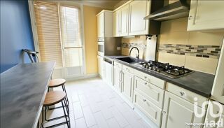  Appartement  vendre 4 pices 74 m