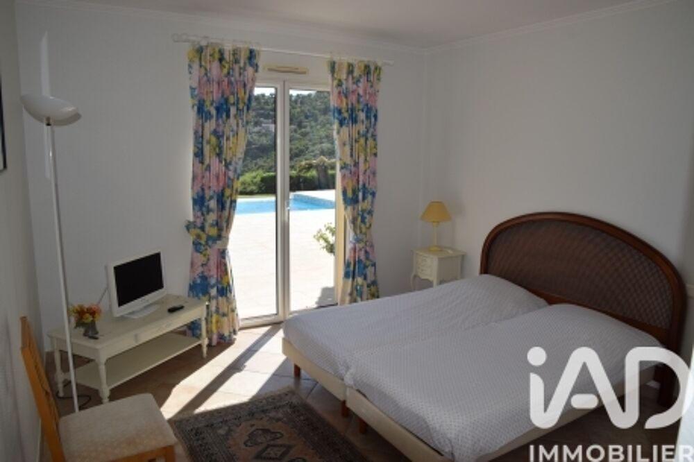 � vendre  Maison Cavalaire-sur-Mer (83240)