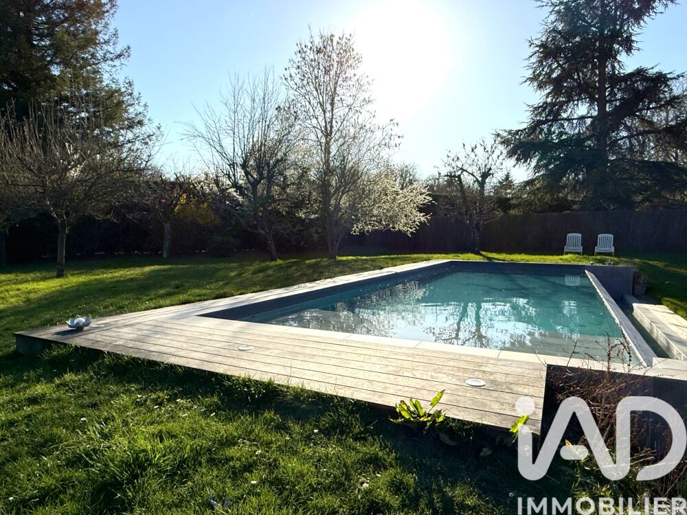 � vendre  Maison Montfort-l'Amaury (78490)