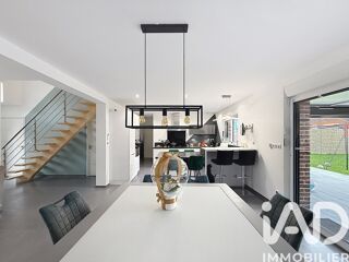  Maison  vendre 6 pices 145 m