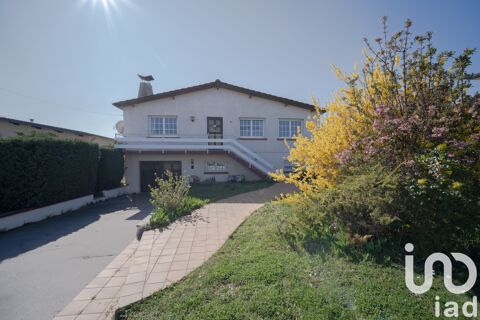   Vente Maison traditionnelle 8 pices Maison - 8 pice(s) - 137 m