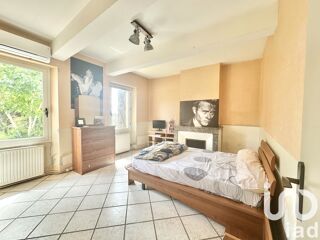  Maison � vendre 10 pi�ces 185 m�