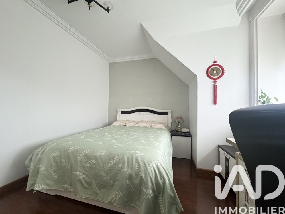 � vendre  Maison Magny-le-Hongre (77700)