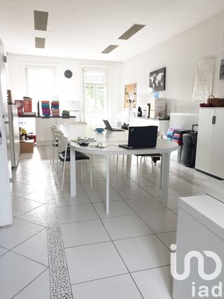  Immeuble � vendre 320 m�