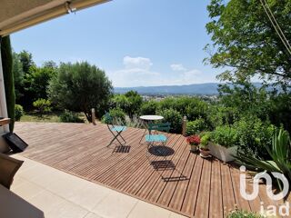  Maison  vendre 6 pices 140 m