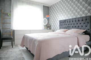  Maison  vendre 8 pices 200 m