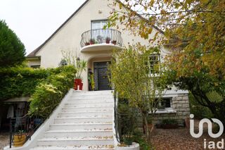  Maison � vendre 8 pi�ces 195 m�