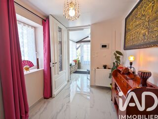  Maison � vendre 9 pi�ces 205 m�