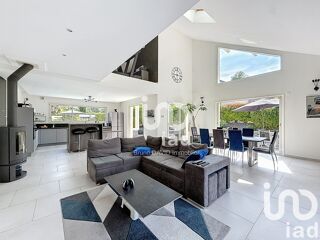  Maison  vendre 6 pices 169 m