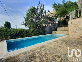  Maison � vendre 7 pi�ces 220 m�