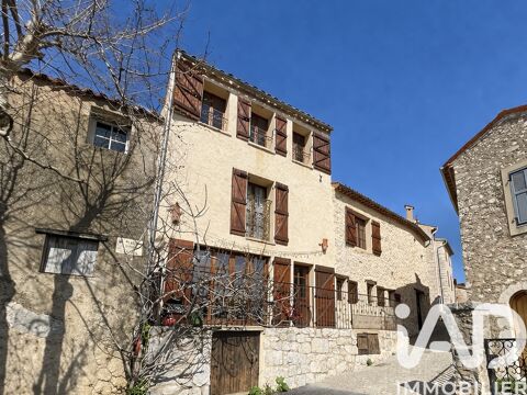   Vente Maison de village 7 pi�ces Maison - 7 pi�ce(s) - 140 m�