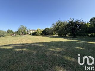  Maison � vendre 9 pi�ces 325 m�