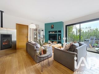  Maison � vendre 9 pi�ces 270 m�