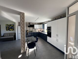  Maison  vendre 12 pices 361 m