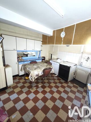  Maison  vendre 8 pices 231 m