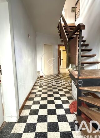  Maison  vendre 7 pices 251 m