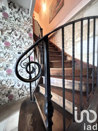  Maison � vendre 9 pi�ces 247 m�