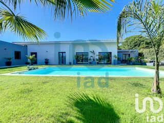  Villa � vendre 9 pi�ces 211 m�