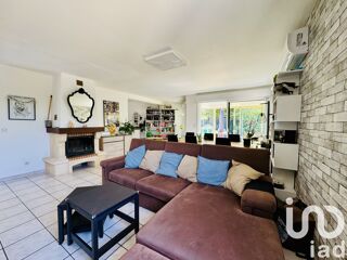  Maison  vendre 8 pices 181 m