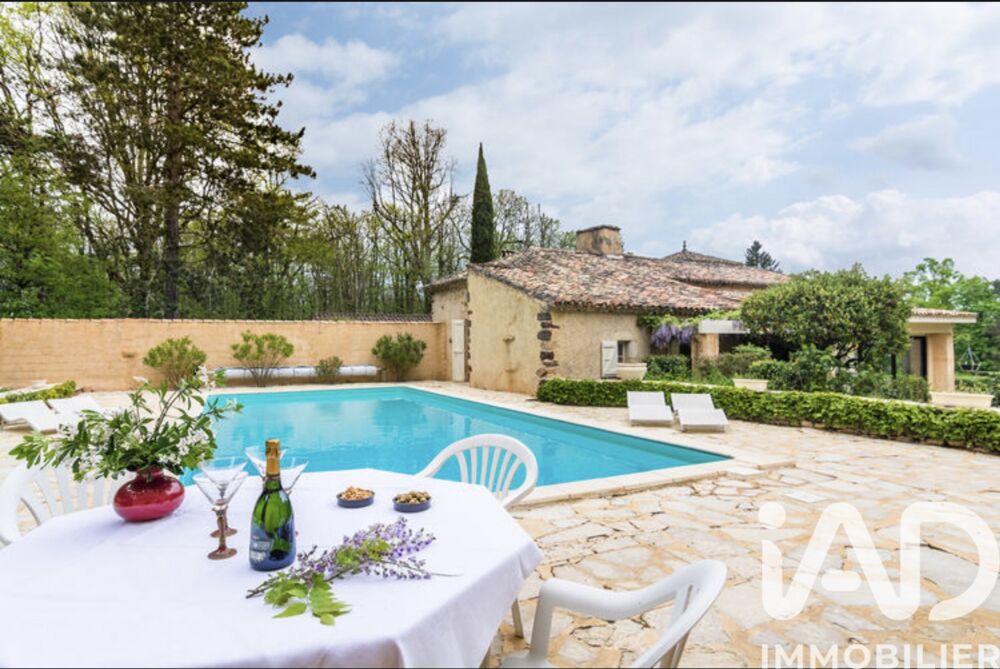 � vendre  Maison Mazeyrolles (24550)