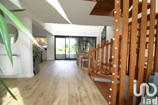  Maison � vendre 7 pi�ces 203 m�