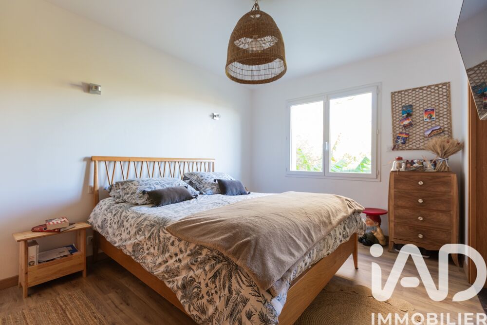 � vendre  Maison Bassussarry (64200)