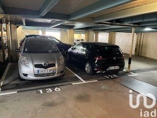  Parking / Garage  vendre 169 m